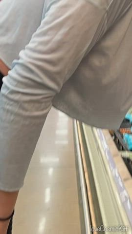 Love wearing my loose top while picking groceries [F]