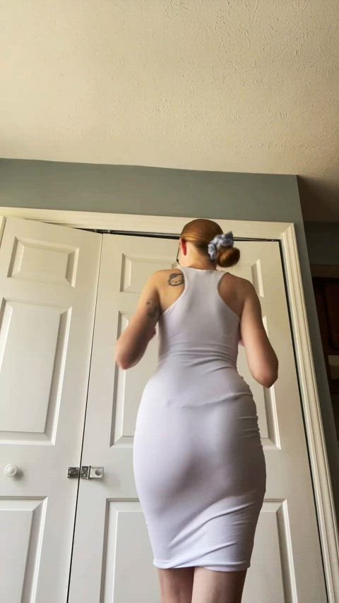 clothed dress manyvids slimthick tall tease clip