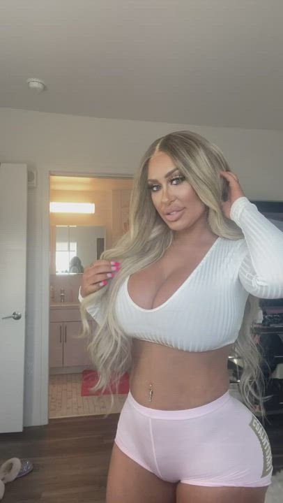 Big Ass Big Tits Blonde clip