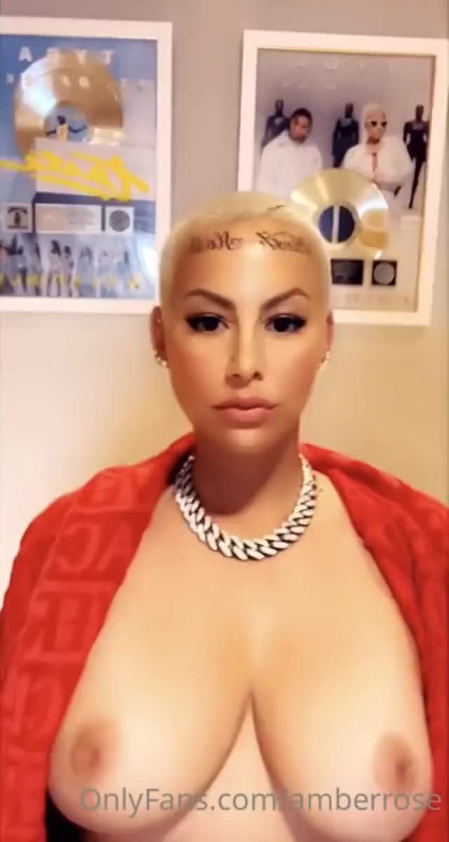 AmberRose17