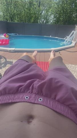 Bulge by the pool