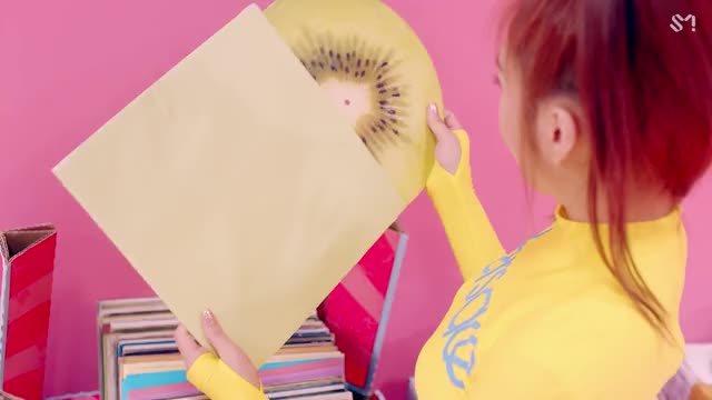 Red Velvet 레드벨벳 'Power Up' MV