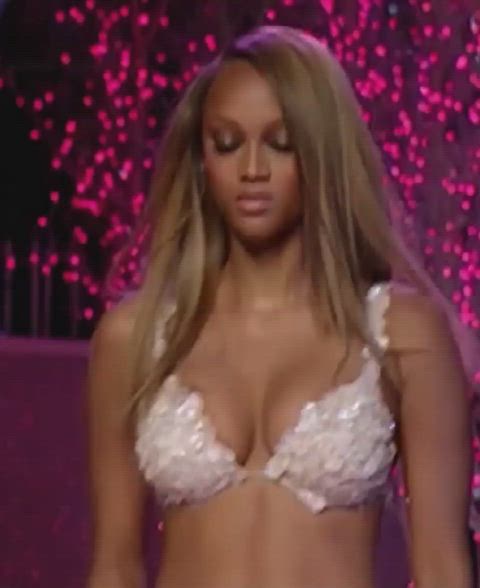 big tits celebrity natural tits tits tyra banks clip