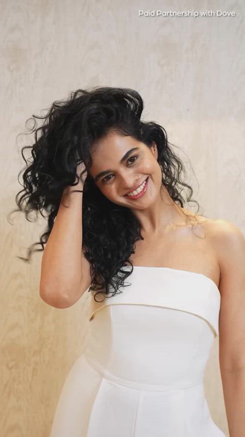 Tania Sachdev's amazing curls from her Dove advertisement post