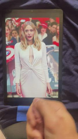 Cumtribute ( Elizabeth Olsen)