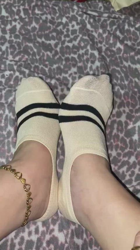 feet feet fetish filipina foot fetish footjob joi socks whore clip