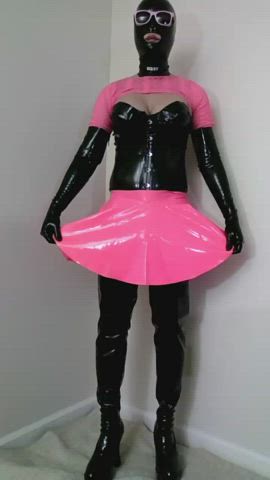 I love Black and Pink!