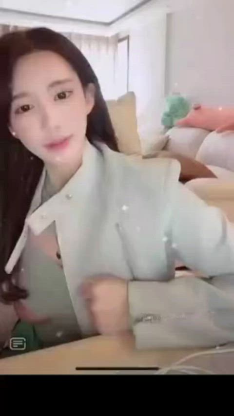 r/nipslip_voyeur_tiktok #34