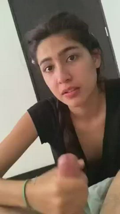 Cute Facial Handjob Pretty clip