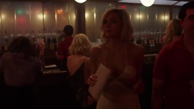 Dancing Maggie Gyllenhaal clip