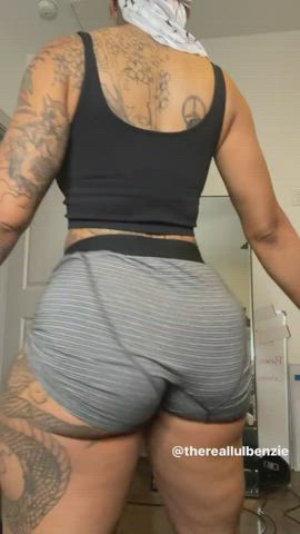 Ass Ebony Tattoo Thick Twerking clip
