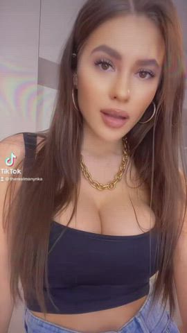 Big Tits Boobs Brunette clip