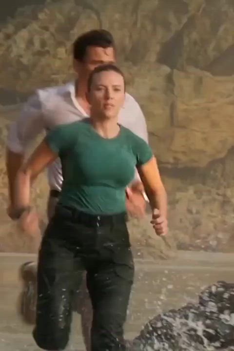 busty celebrity scarlett johansson clip