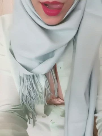 big tits hijab natural tits turkish clip