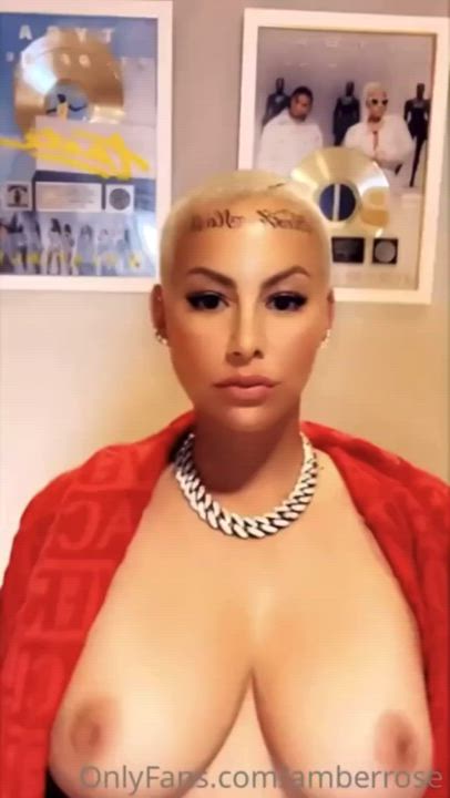 Amber rose?