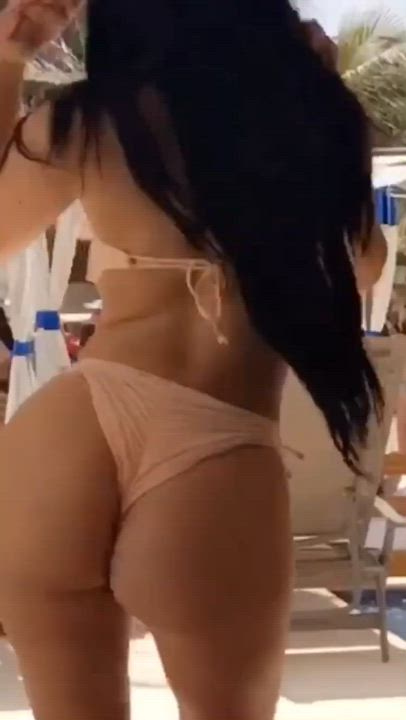 Ass Dancing Sensual clip