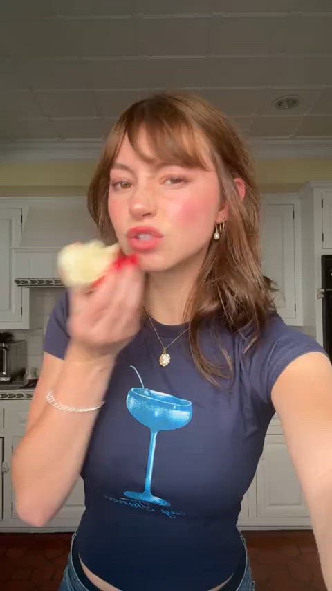 boobs booty belly clip