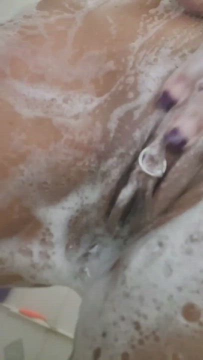 Fingering Pussy Shower clip