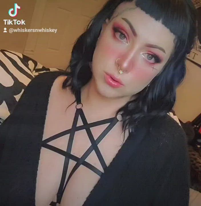 F0ll0w my TikTok for more (link in comments)