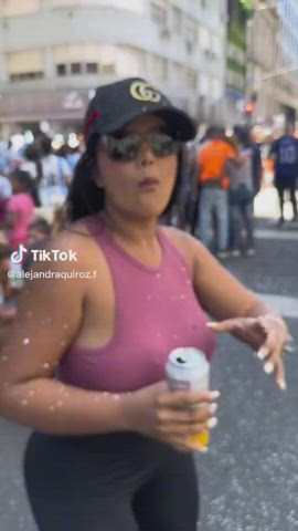 argentinian big ass big tits dancing public clip