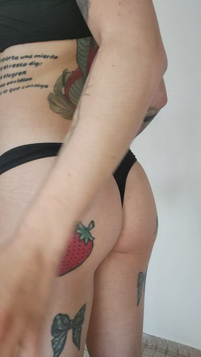 Big Ass Tattoo Twerking clip