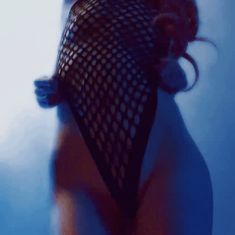 amateur camgirl dancing fishnet myfreecams onlyfans skinny clip