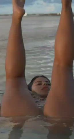 beach latina public clip