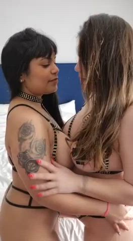 If you like girl girl you’re going to love me and my girlfriend! Two sexy curvy