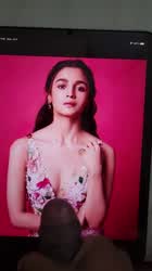 Alia Bhatt is so hot that I started cumming even before I could hit the record button.