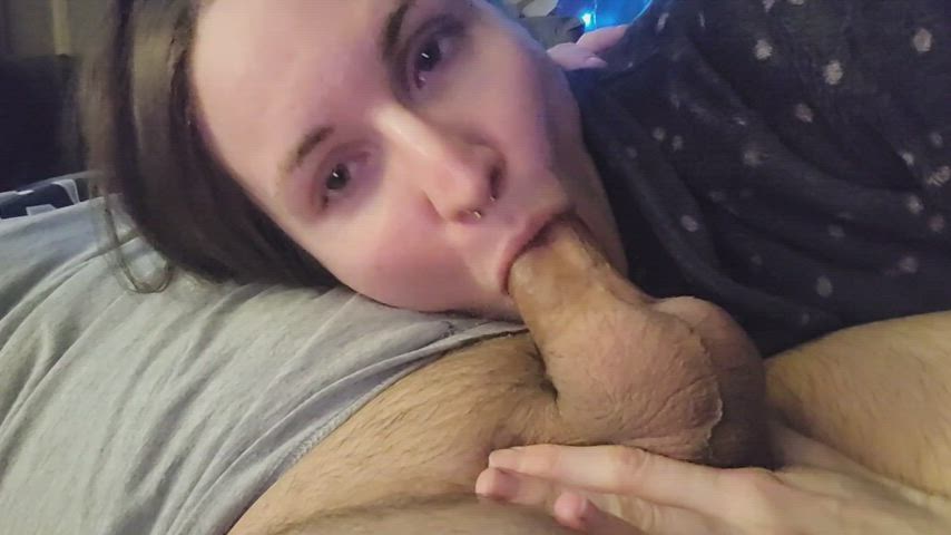 Lazy Saturday night blowjobs are always our favorite (m/f)