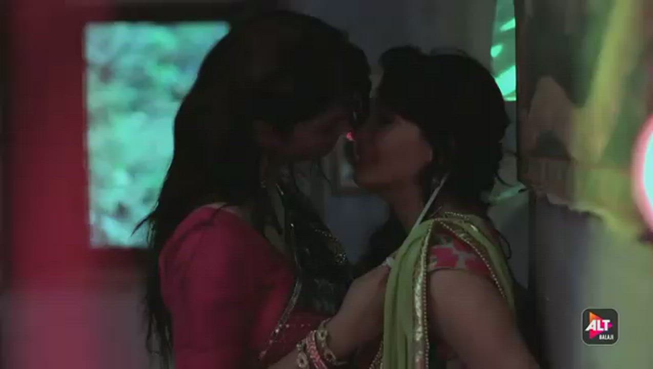 Indian Kiss Lesbian Seduction Softcore clip