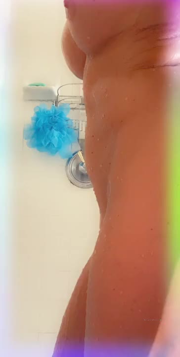 Stripper Wifey Shower Cam ?????