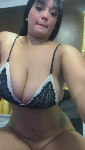 Big Tits Kissing Orgasm Pussy clip
