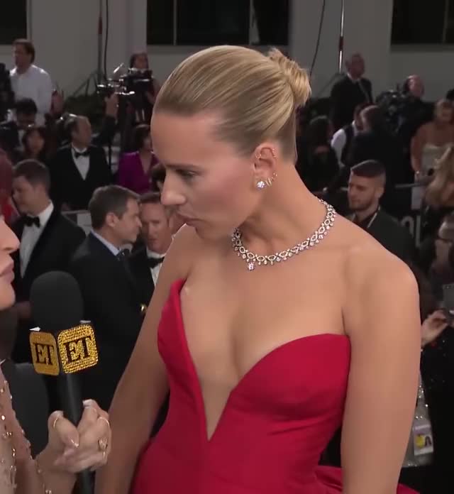 Scarlett Johansson's Interview Golden Globes 2020