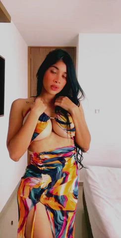 Can I be your Colombian fucktoy?? 🍑 (FREE)