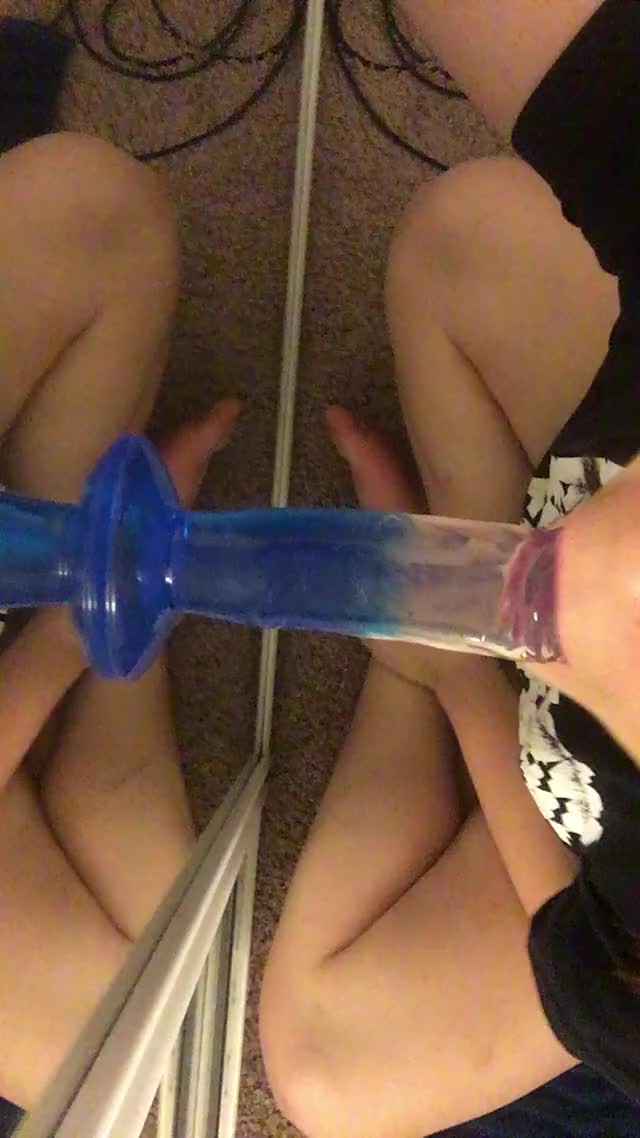 suction cup dildo suck off on the mirror
