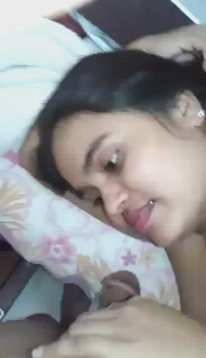 ??Slutty desi Bhabhi giving amazing Boston to her hubby [Full Video] [link in comment]??