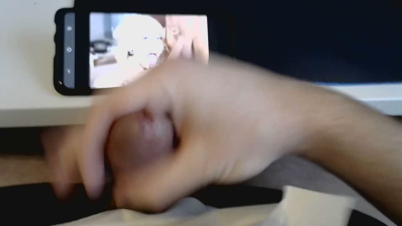 26 year old virgin stroking clit to censored pussies