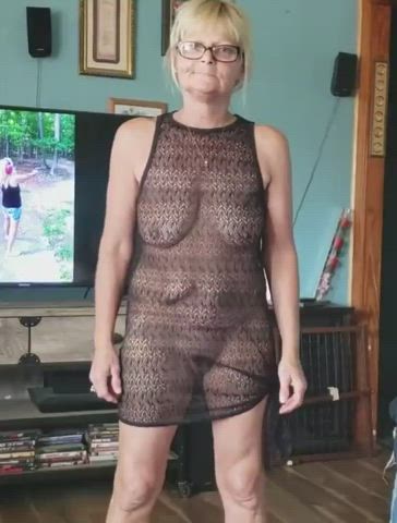 Amateur Big Ass Big Nipples Exhibitionist Granny Hairy Pussy Mature See Through Clothing