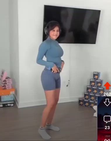 The dancing is awkward af but it’s nice seeing her tits, pussy and ass in those