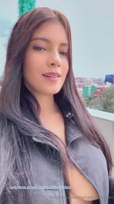 big tits bouncing bouncing tits latina tits just-boobs clip