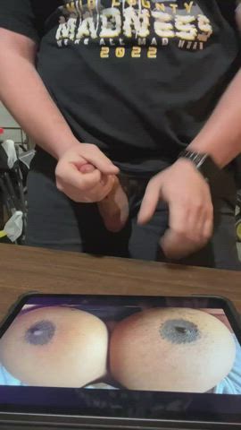 cumshot ebony tits clip