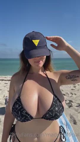 Epic Tits On A Nude Beach In Italy