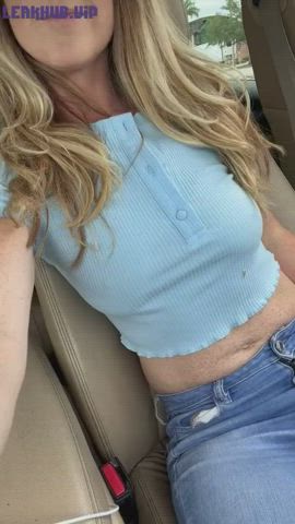 Hotwife trying to pick up a dad in carpool