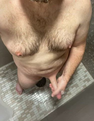 bwc jerk off male masturbation masturbating shaved shower clip