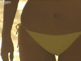 Beach Bikini Harumi Asano clip