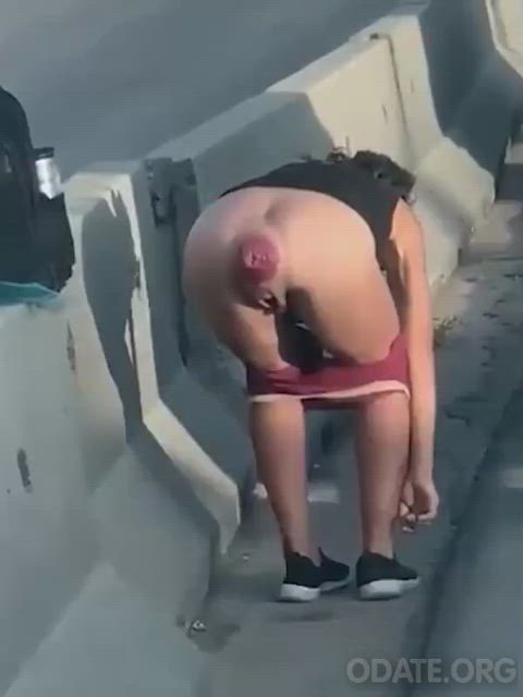 asshole prolapse public r/nsfwfunny clip