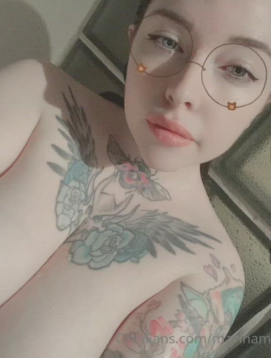 TATTED BEAUTY ⏫ UPVOTE FOR HER PACK (1.8 GB) ?