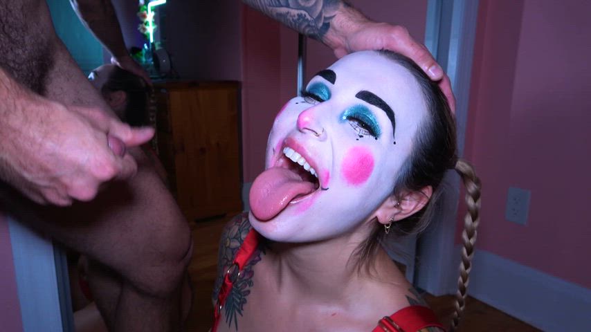 clown clown girl cum cum in mouth cumshot facial covered-in-cum cumshots clip