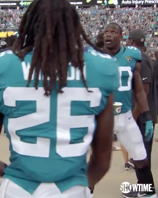 @TelvinSmith_22 & @AJBOUYE21 reaction to @Air4Cole's one-handed catch